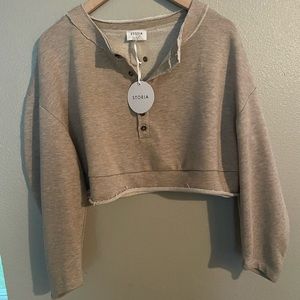 N.WT cropped sweater! Really cute over a tank top with jeans and boots